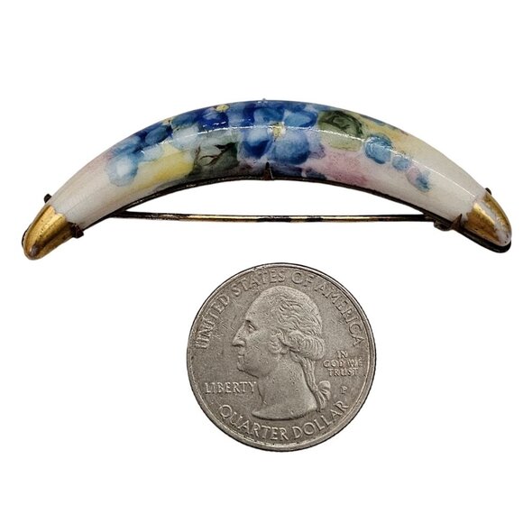 Victorian Blue Crescent Brooch, C Clasp Porcelain Pin L561 - Picture 6 of 9